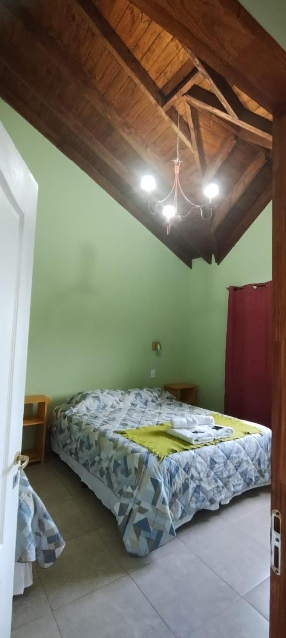 Hostel Los Viajeros El Chaltén Zewnętrze zdjęcie